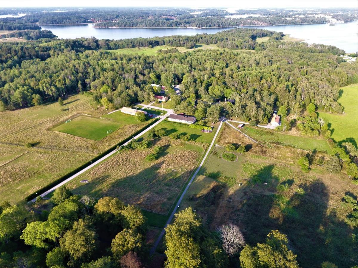 Bogesund Slottsvandrarhem Ostello Vaxholm Esterno foto